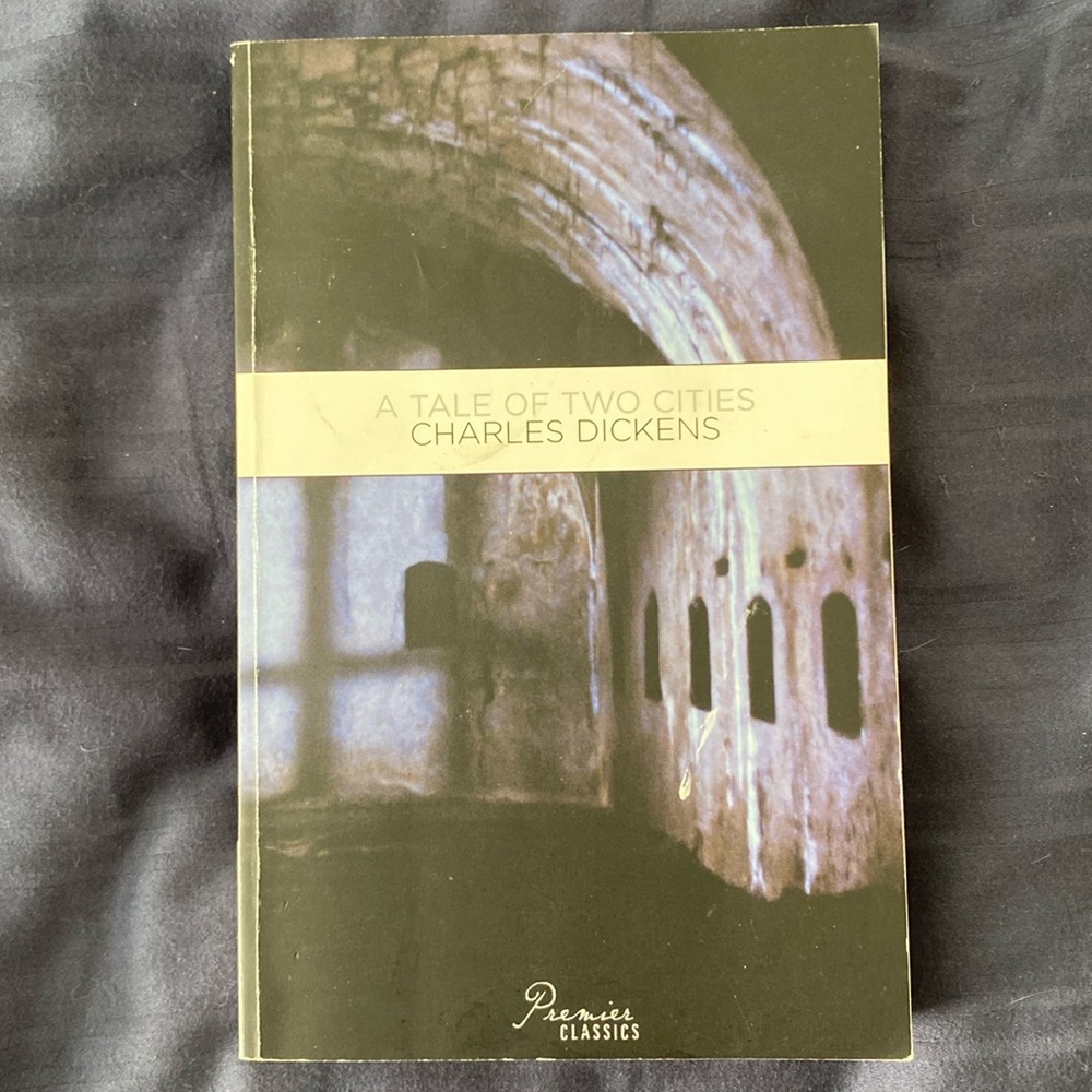 *3 for $10* A Tale of Two Cities by Charles Dickens - Paperback